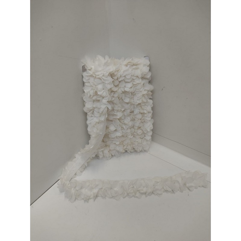 Passamaneria Fiori Cm. 4 Bianco