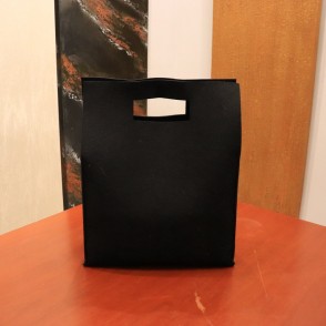 Borsa In Feltro Cm. 33x41x11,5 Nero