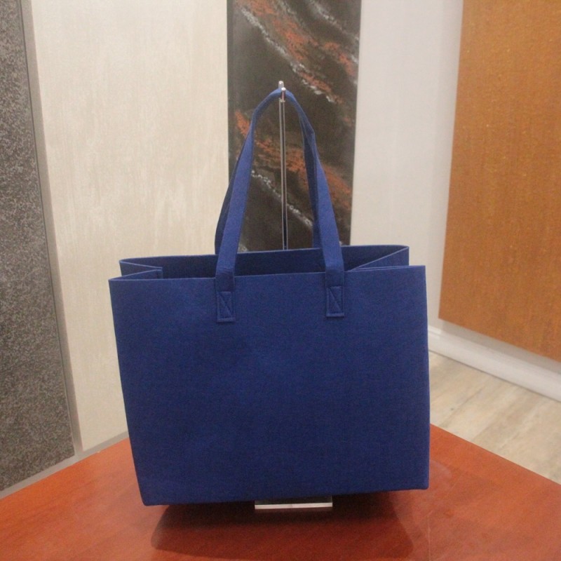 Borsa In Feltro Cm. 42x33x19 Blu
