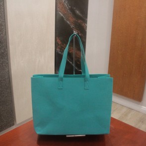 Borsa In Feltro Cm. 42x33x19 Turchese