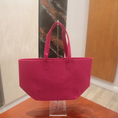 Borsa In Feltro Cm. 30x30x19 Fucsia