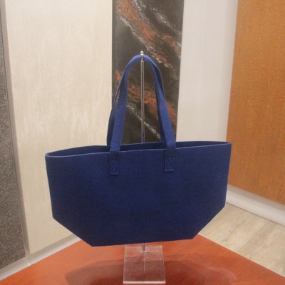Borsa In Feltro Cm. 30x30x19 Blu