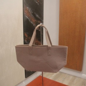 Borsa In Feltro Cm. 26x22x14 Beige