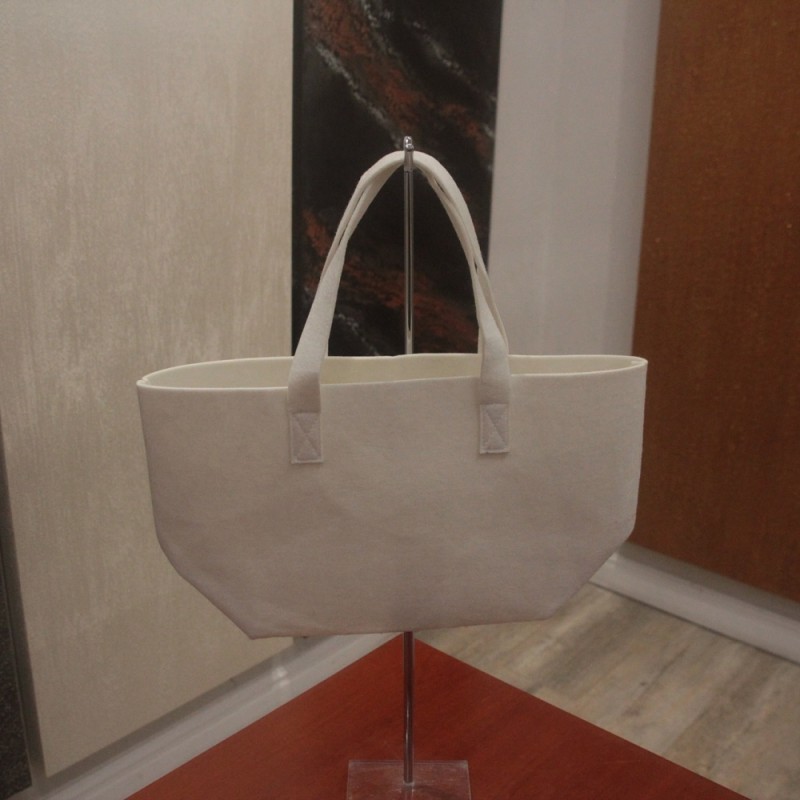 Borsa In Feltro Cm. 26x22x14 Bianco